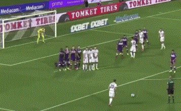 1632259450657038216.gif 841.gif